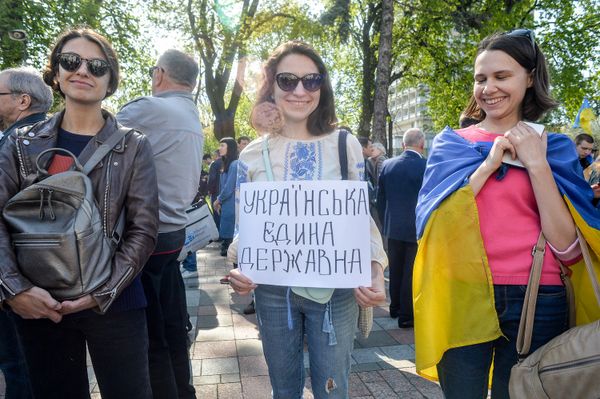 Митинг языковой закон язык мова Митинг языковой закон язык мова