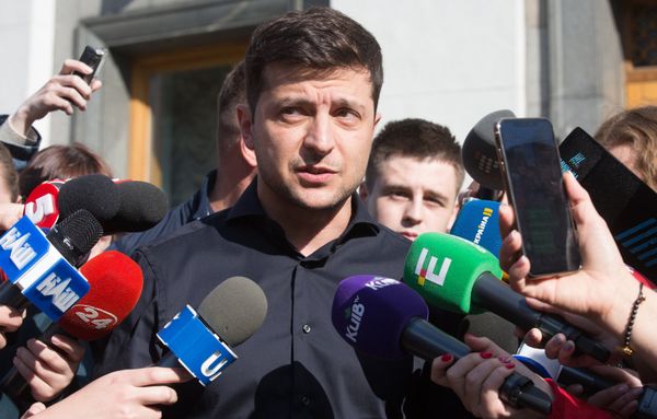 Брифинг избранного президента Украины В. Зеленского