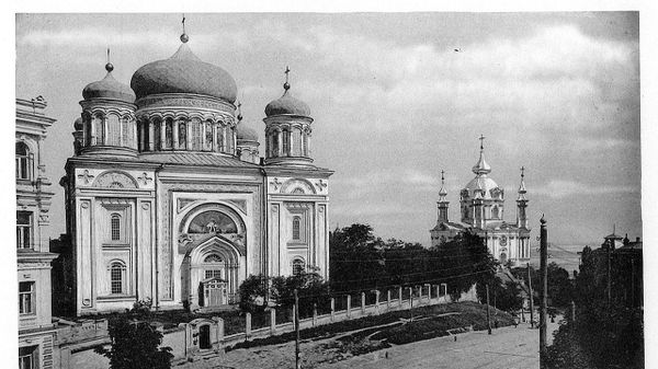 Десятинная церковь (освящена в 1842 году) Десятинная церковь (освящена в 1842 году)