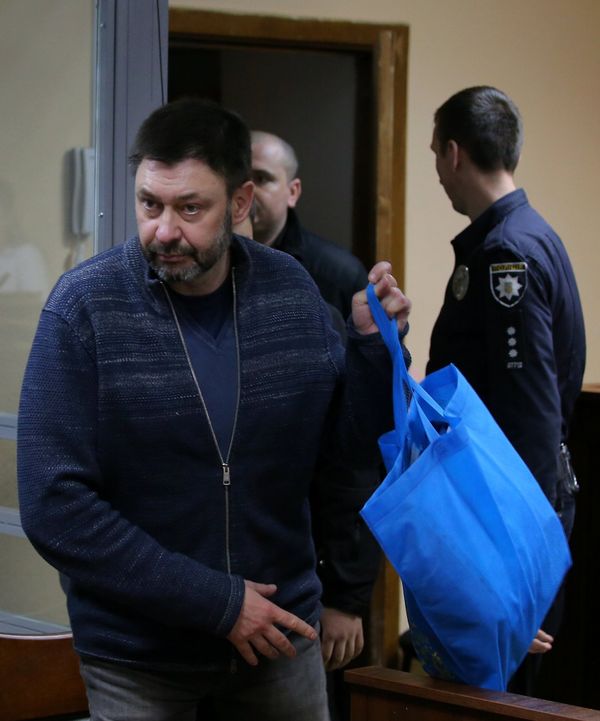 Заседание суда по делу журналиста К. Вышинского Заседание суда по делу журналиста К. Вышинского