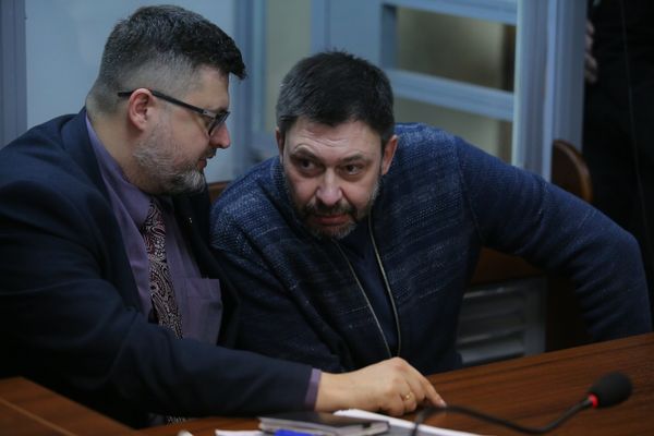Заседание суда по делу журналиста К. Вышинского Заседание суда по делу журналиста К. Вышинского