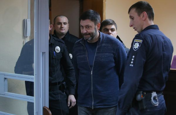 Заседание суда по делу журналиста К. Вышинского Заседание суда по делу журналиста К. Вышинского