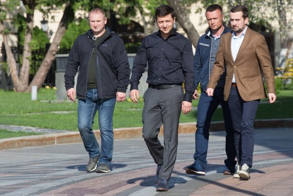 Брифинг избранного президента Украины В. Зеленского
