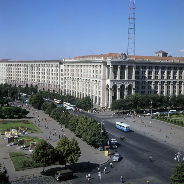 Здание Главпочтамта в Киеве