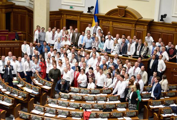Заседание Верховной рады Украины Заседание Верховной рады Украины
