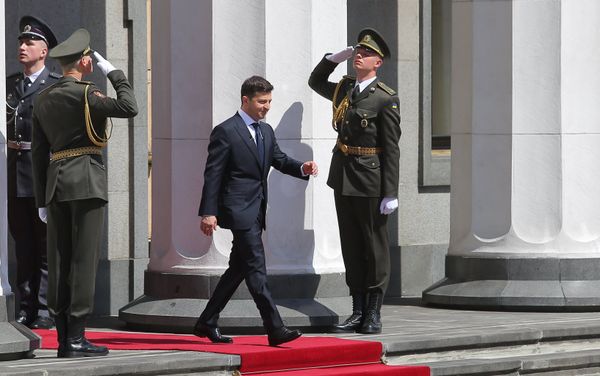Инаугурация избранного президента Украины В. Зеленского Инаугурация избранного президента Украины В. Зеленского