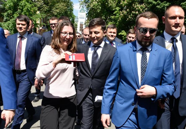 Инаугурация избранного президента Украины В. Зеленского Инаугурация избранного президента Украины В. Зеленского