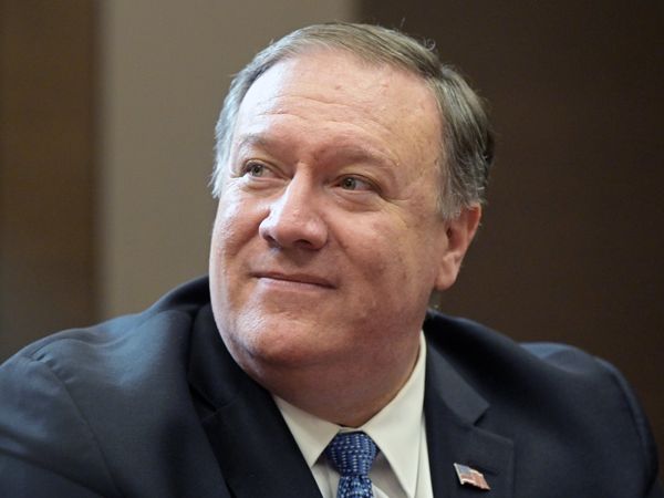 Президент РФ В. Путин встретился в Сочи с госсекретарем США М. Помпео и главой МИД РФ С. Лавровым Президент РФ В. Путин встретился в Сочи с госсекретарем США М. Помпео и главой МИД РФ С. Лавровым