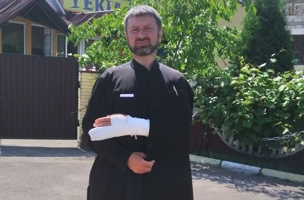 Раскольники ПЦУ избили настоятеля храма Шацкого благочиния УПЦ протоиерея Дмитрия Ковальчука