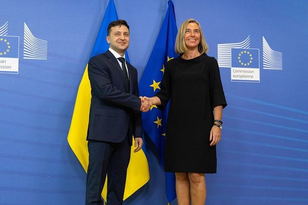 Президент Украины Владимир Зеленский и Верховный представитель ЕС по иностранным делам и политике безопасности Федерика Могерини