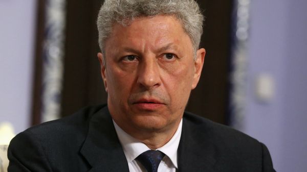 Премьер-министр РФ Д. Медведев встретился с кандидатом в президенты Украины Ю. Бойко и украинском политиком В. Медведчуком