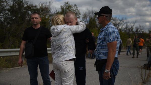 Обмен военнопленными между ДНР, ЛНР и Украиной в Луганской области