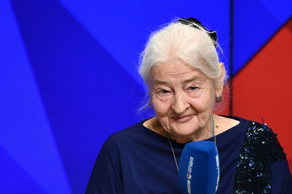 Презентация книги Слово как оружие