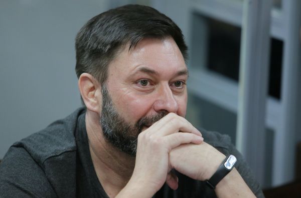 Заседание суда по делу журналиста К. Вышинского Заседание суда по делу журналиста К. Вышинского
