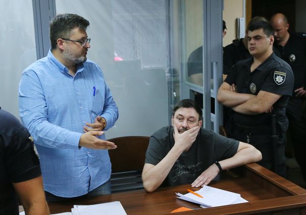 Заседание суда по делу журналиста К. Вышинского Заседание суда по делу журналиста К. Вышинского