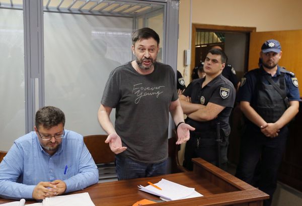 Заседание суда по делу журналиста К. Вышинского Заседание суда по делу журналиста К. Вышинского