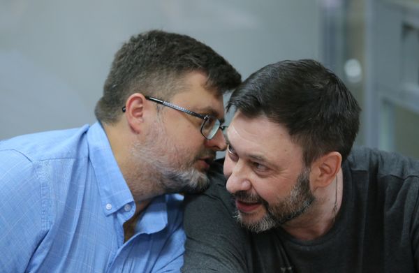 Заседание суда по делу журналиста К. Вышинского Заседание суда по делу журналиста К. Вышинского