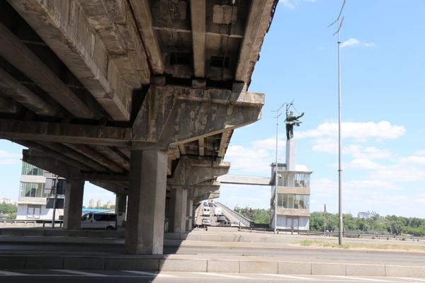 Мост Метро