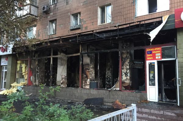В Харькове сгорел магазин ритуальных услуг в жилом доме В Харькове сгорел магазин ритуальных услуг в жилом доме