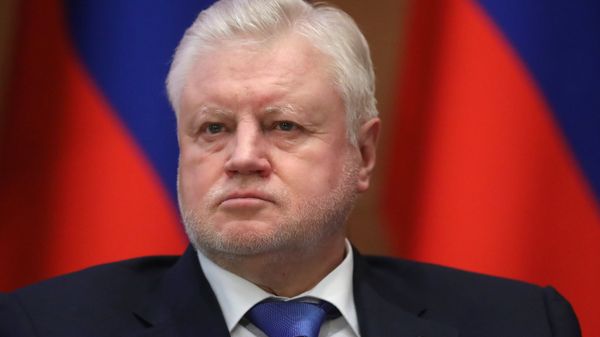 Заседание комитета Госдумы РФ по обороне с участием главы минобороны РФ С. Шойгу