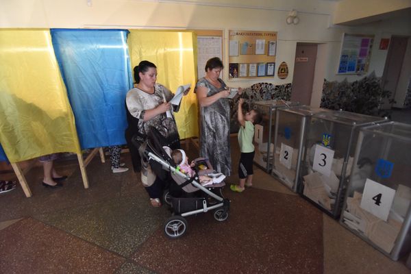 Досрочные выборы в Верховную раду Украины Досрочные выборы в Верховную раду Украины