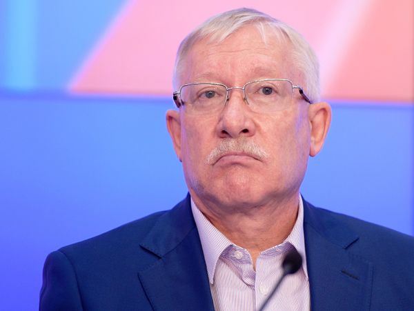 Олег Морозов