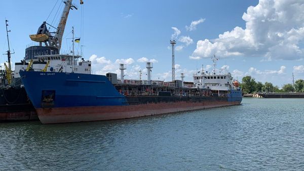 танкер Nika Spirit