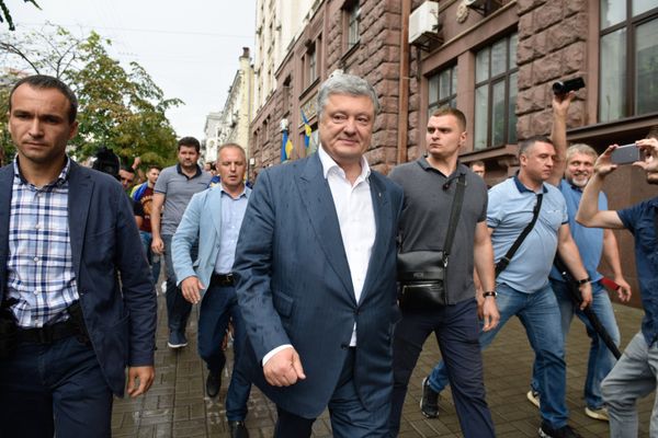 Экс-президент Украины П. Порошенко вызван на допрос Экс-президент Украины П. Порошенко вызван на допрос