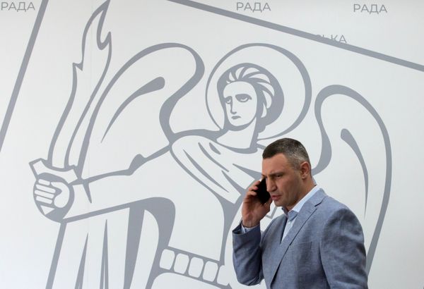 Мэра Киева В. Кличко вызвали на допрос в ГБР Мэра Киева В. Кличко вызвали на допрос в ГБР