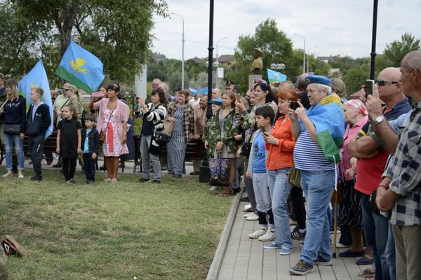 День ВДВ в Донецке
