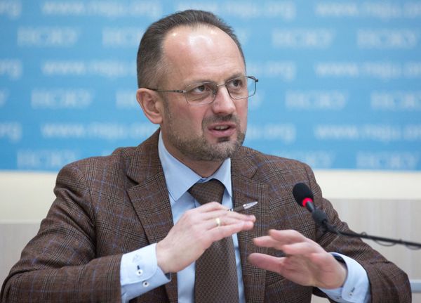 Пресс-конференция кандидата в президенты Украины Р. Бессмертного
