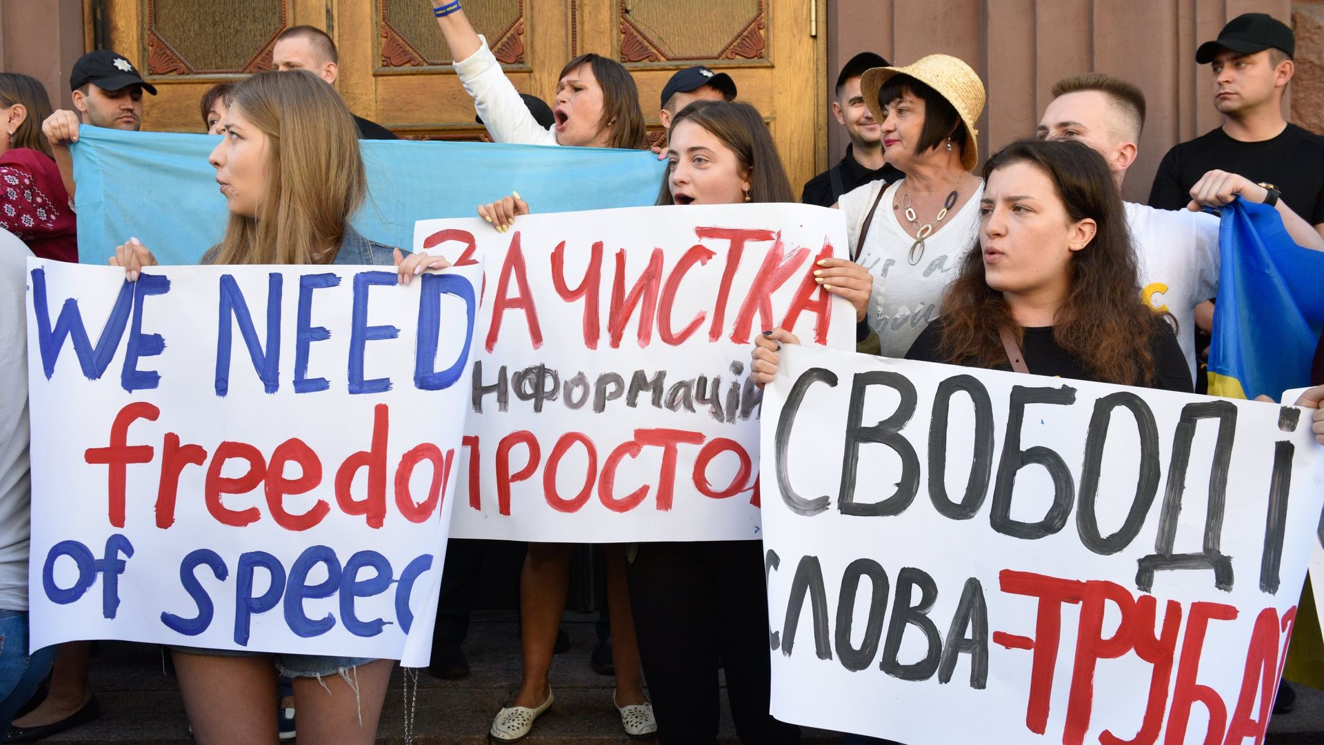 Бывший президент Украины П. Порошенко вызван на допрос в ГБР Бывший президент Украины П. Порошенко вызван на допрос в ГБР - РИА Новости, 1920, 14.11.2020