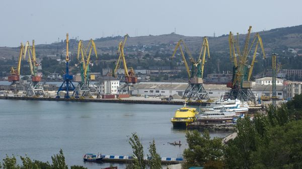 Города России. Феодосия Города России. Феодосия