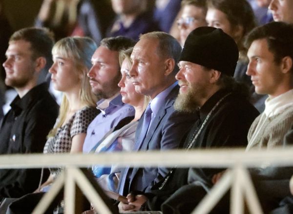 Президент РФ В. Путин посетил музей-заповедник Херсонес Таврический