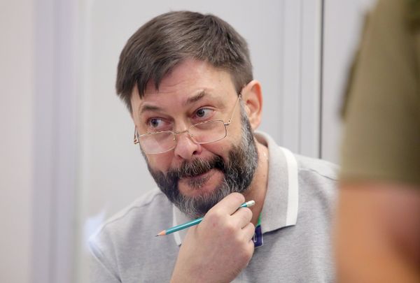 Суд отпустил Кирилла Вышинского