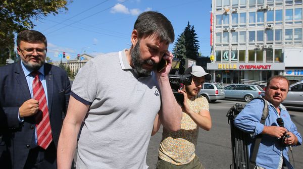 Суд отпустил Кирилла Вышинского