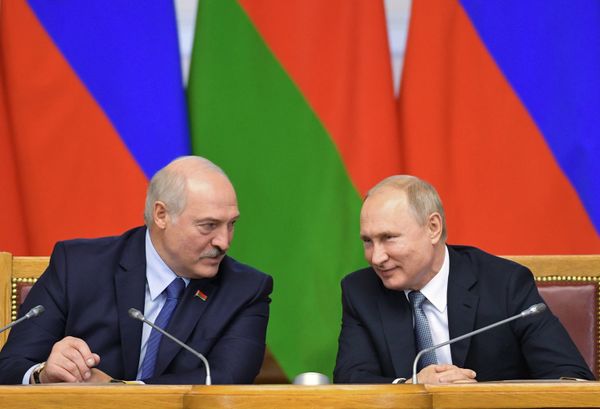 Рабочая поездка президента РФ В. Путина в СЗФО