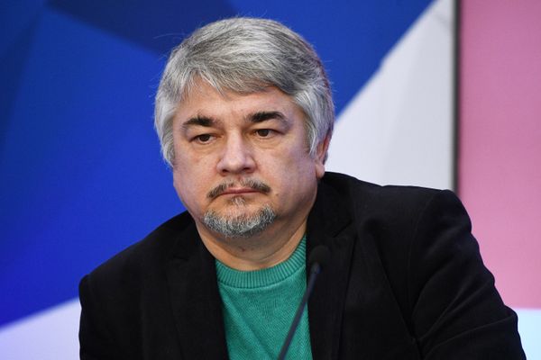 Ростислав Ищенко Ростислав Ищенко