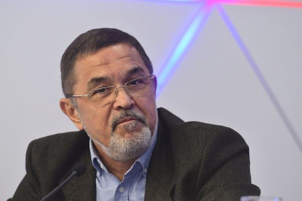 Хисамов Искандер