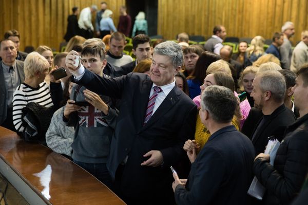 Порошенко