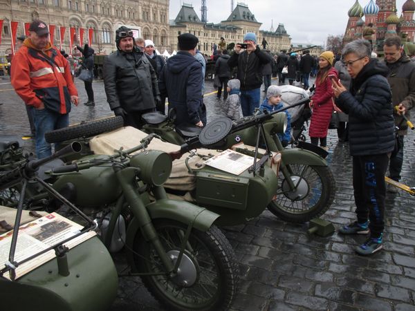 выставка исторической военной техники выставка исторической военной техники