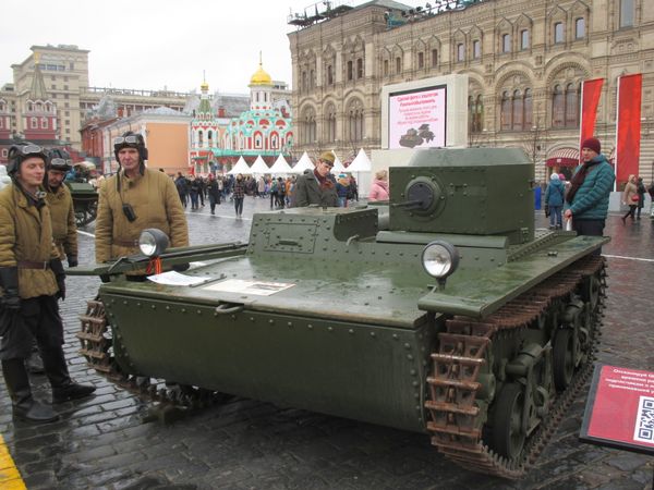 выставка исторической военной техники выставка исторической военной техники