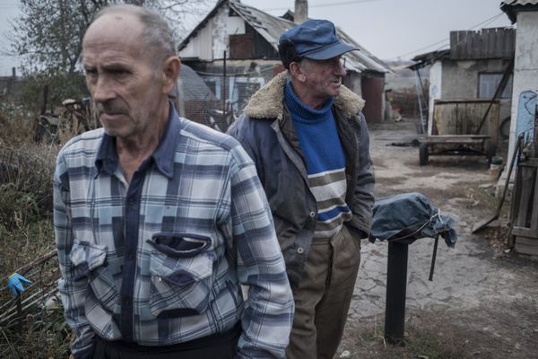 Жители Донецкой области Жители Донецкой области