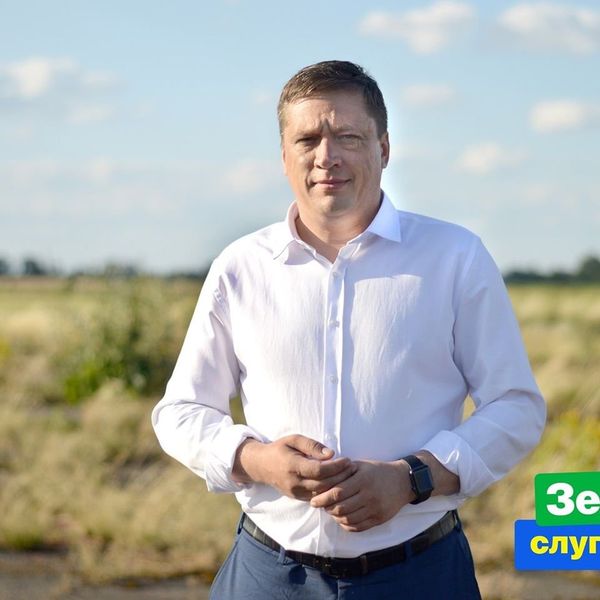 Роман Иванисов