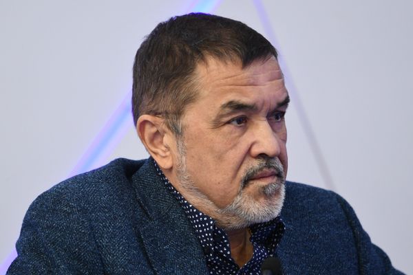 Искандер Хисамов