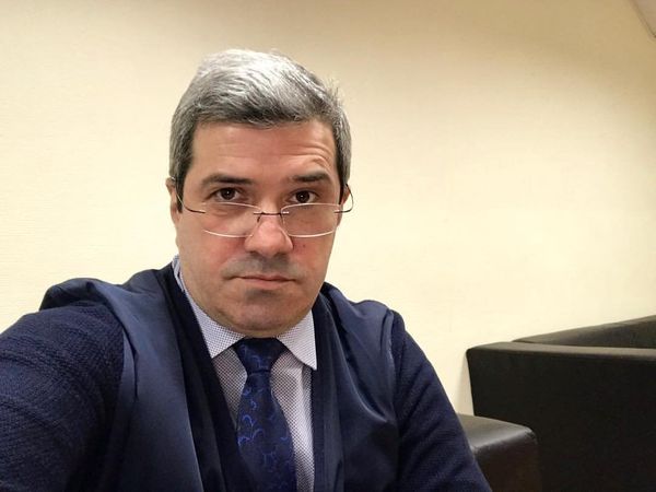 Михаил Шахназаров Михаил Шахназаров