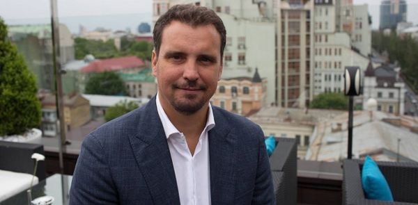Айварас Абромавичус Айварас Абромавичус