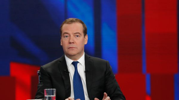 Интервью Премьер-министра РФ Д. Медведева российским телеканалам