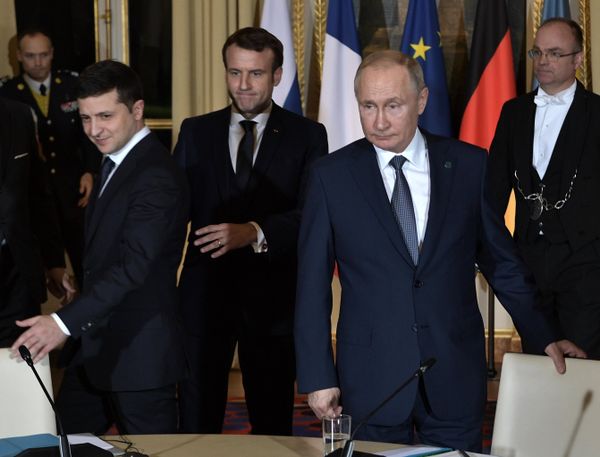 Рабочий визит президента РФ В. Путина во Францию