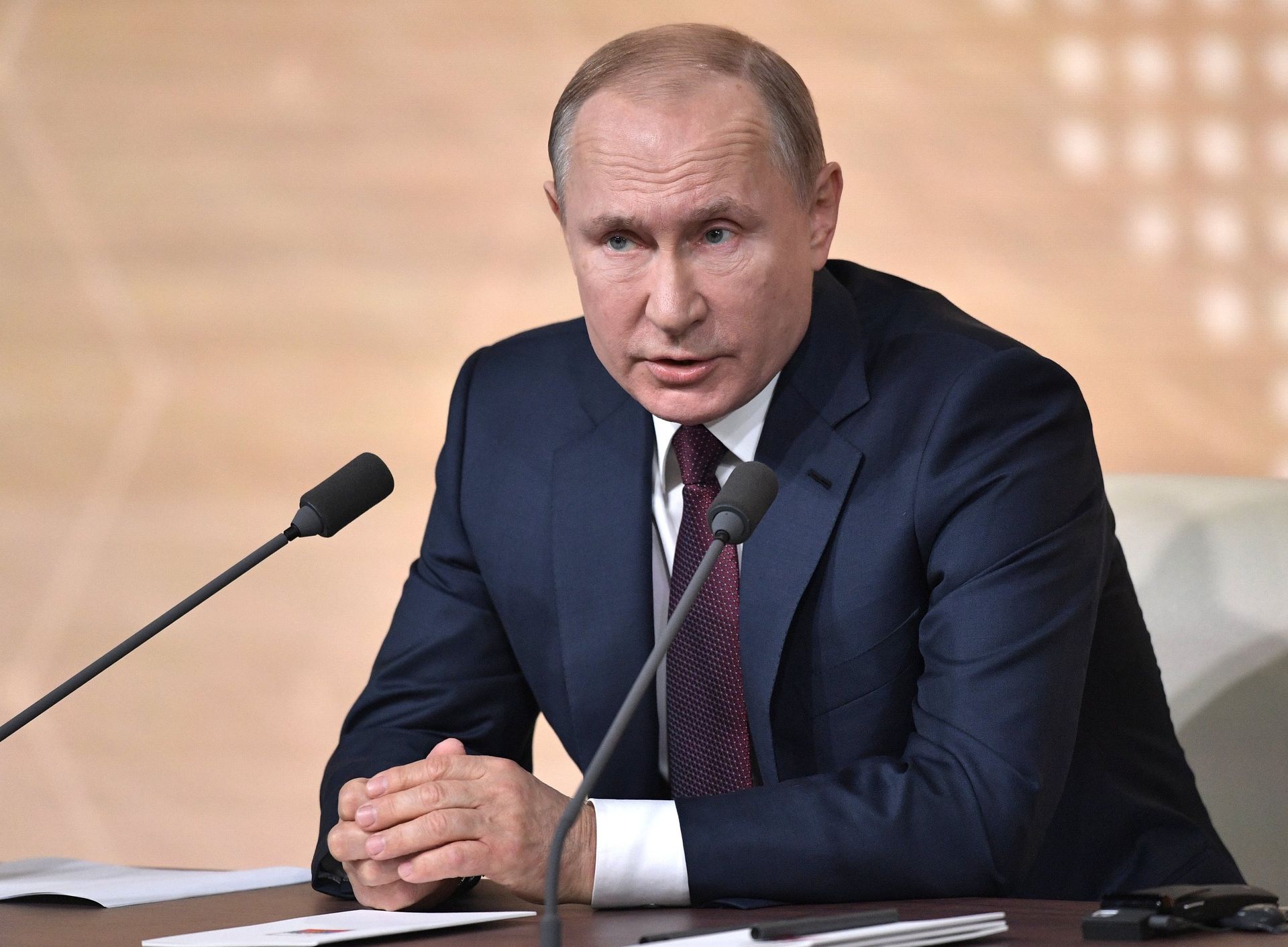 Ежегодная большая пресс-конференция президента РФ В. Путина - РИА Новости, 1920, 19.12.2019
